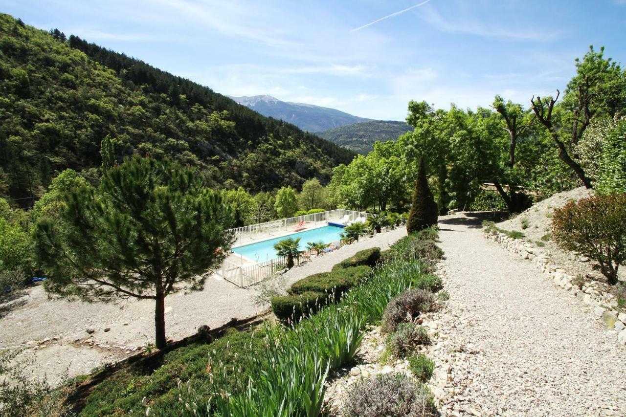 Hotel La Clue/ Le Jas Du Ventoux Plaisians Exteriér fotografie