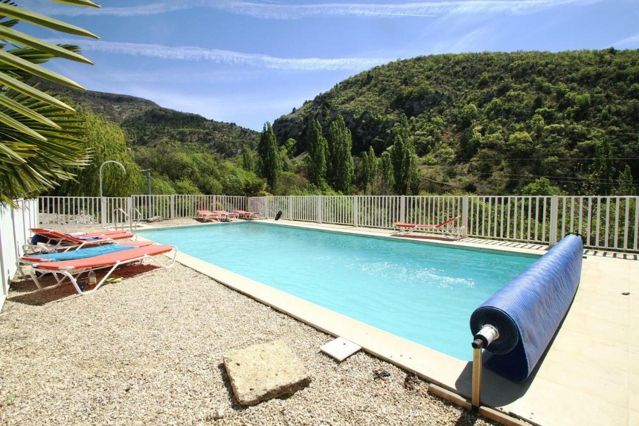 Hotel La Clue/ Le Jas Du Ventoux Plaisians Exteriér fotografie